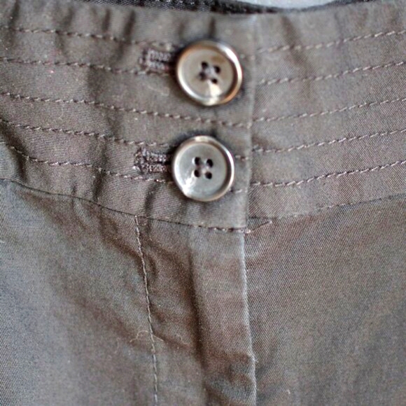Jacob Bermuda Shorts - Picture 3 of 8